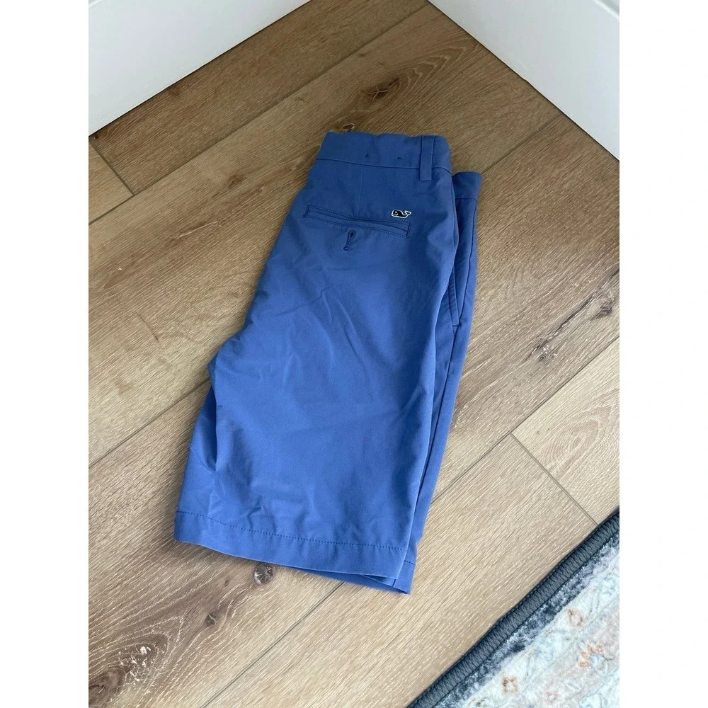 Vineyard Vines Boys On-The-Go Performance Shorts Blue Chino Shorts Size 12 - Picture 2 of 3